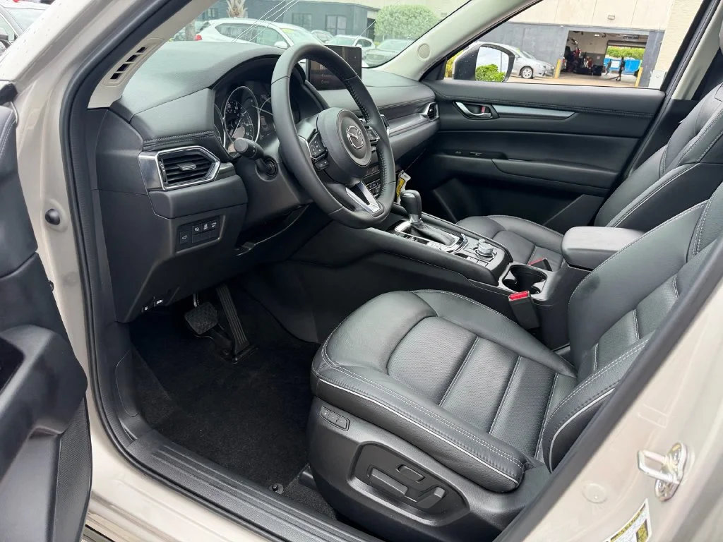 Used 2025 Silver Mazda 2.5 S Preferred Package image 11