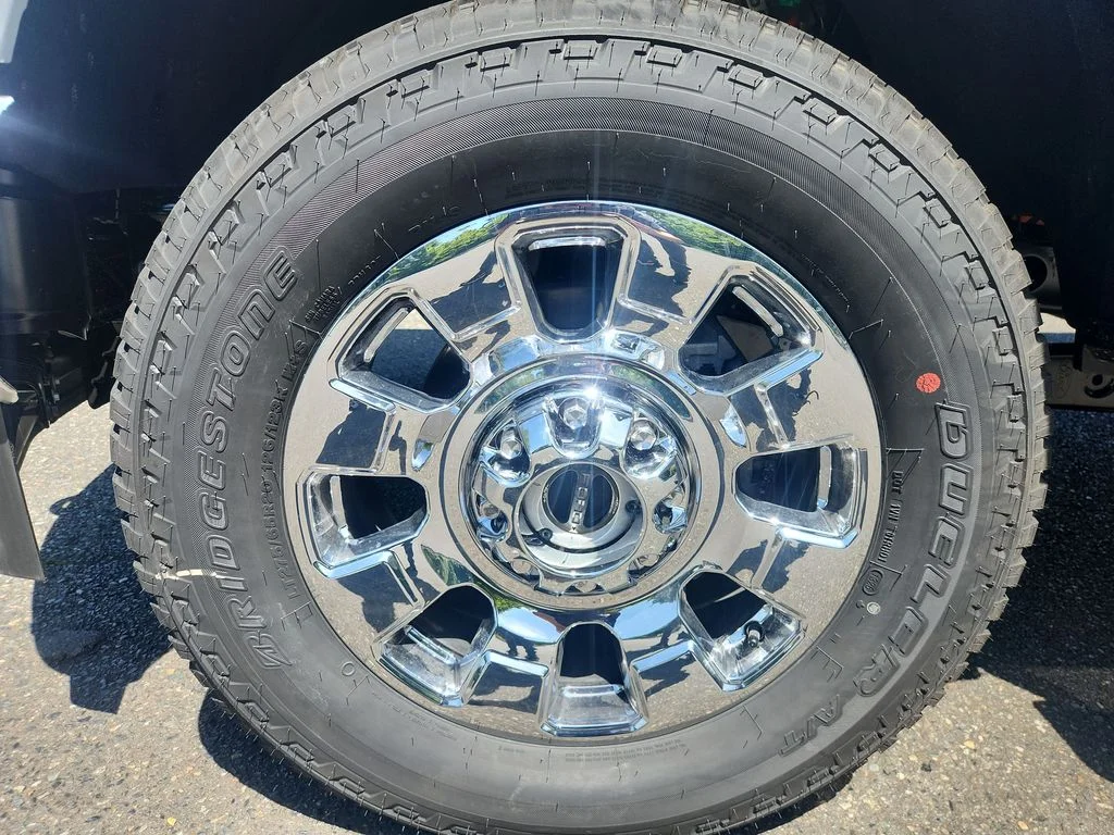 New 2026 White Ford Lariat image 33