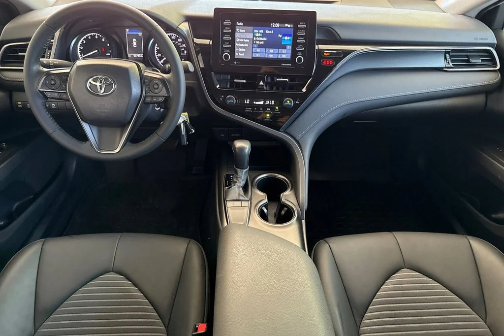 Used 2024 White Toyota SE Nightshade image 17