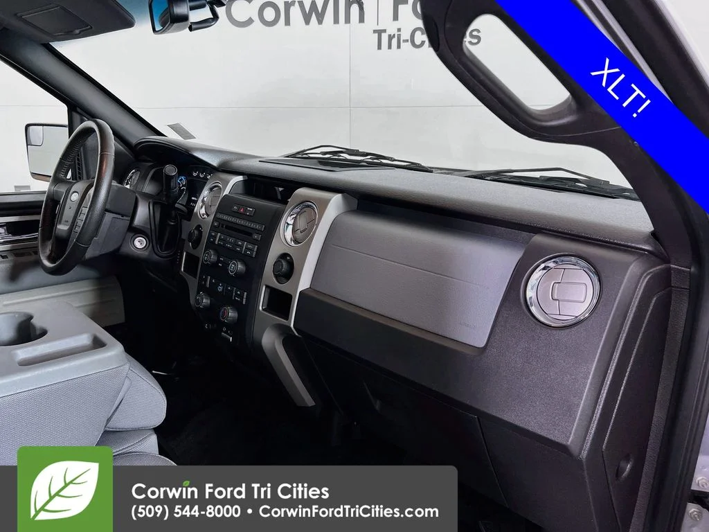 Used 2011 Ingot Silver Ford XLT image 26