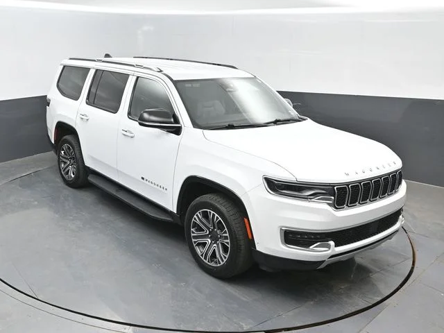 Certified Used 2024 Bright White Clearcoat Jeep Series II image 16