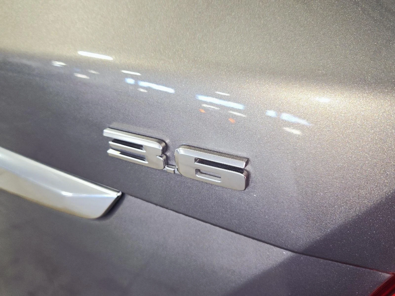 Used 2019 Bronze Dune Metallic Cadillac Platinum AWD image 51