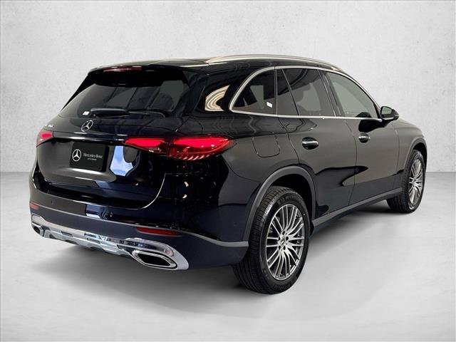 New 2026 Black Mercedes-Benz GLC 300 image 35