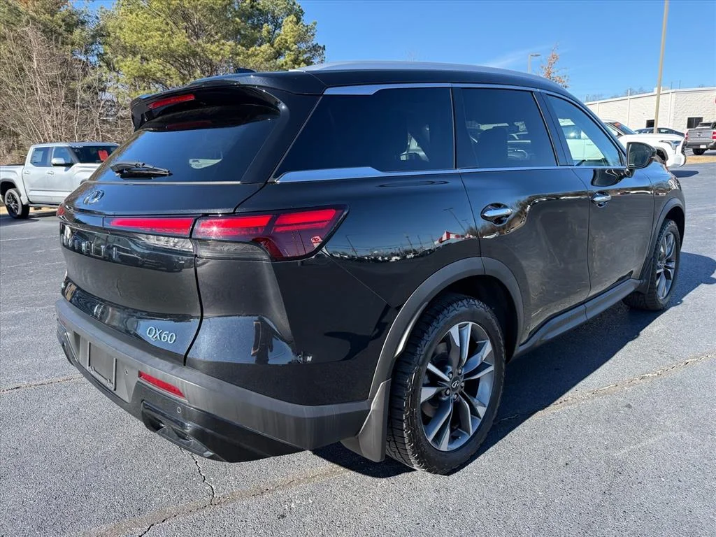 2023 INFINITI QX60 LUXE - Photo 7