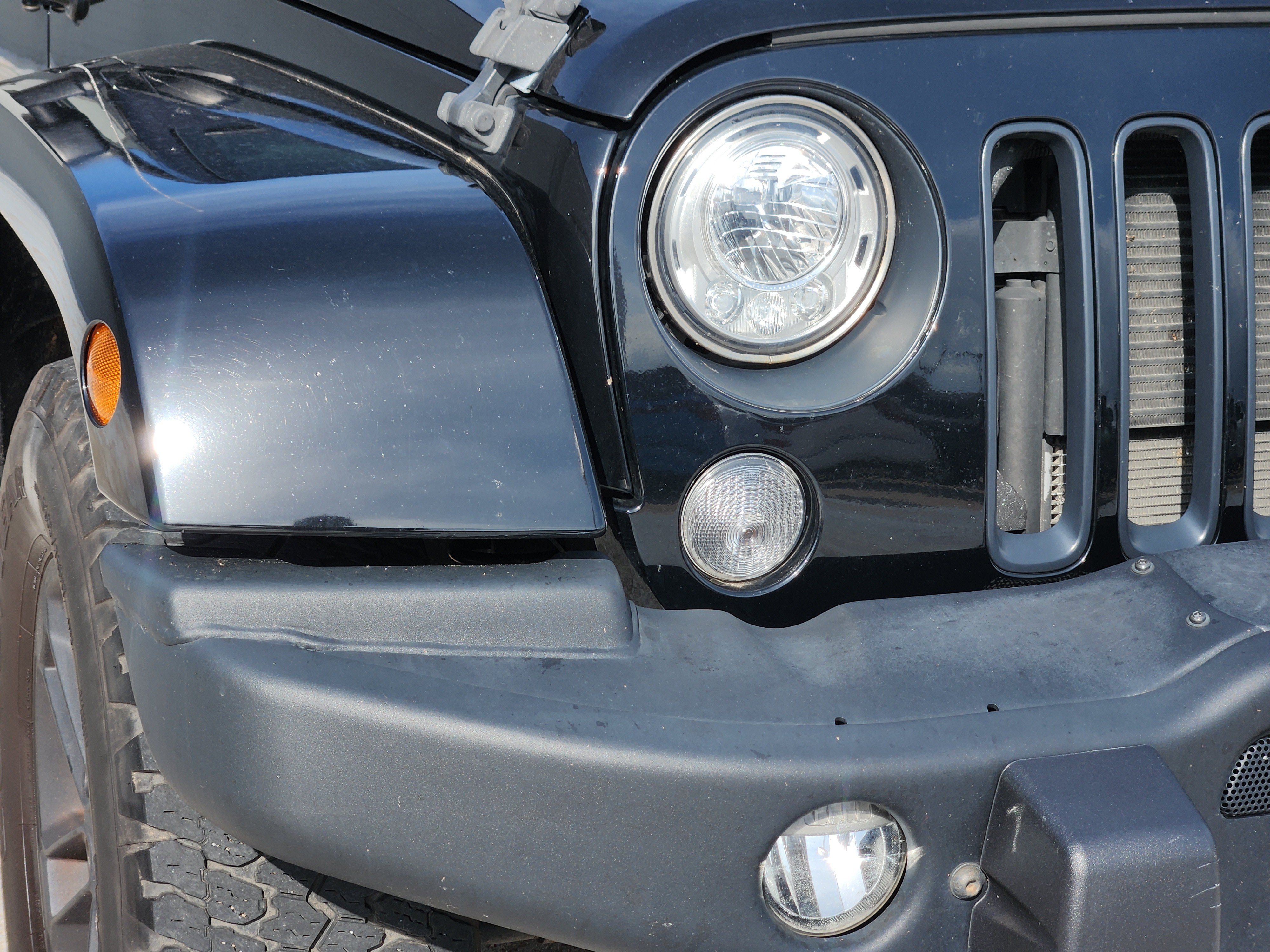 Used 2017 Black Clearcoat Jeep Winter image 9