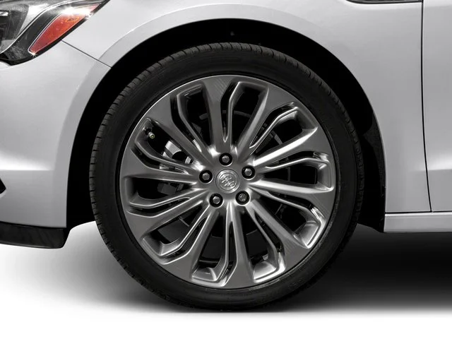 Used 2017 Ebony Twilight Metallic Buick Essence image 15