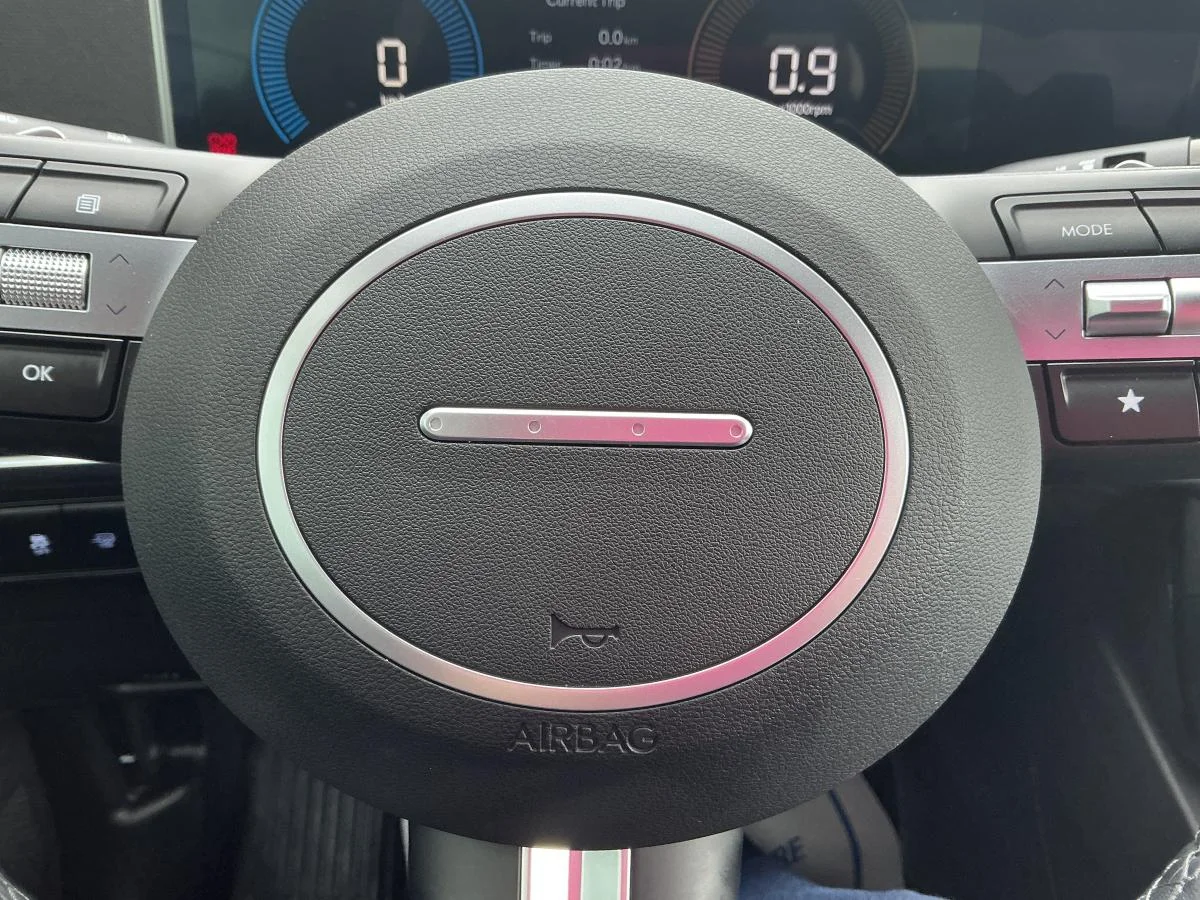 Used 2025 Blue Hyundai Preferred image 22