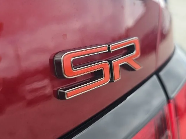 Used 2025 Red Nissan 1.6 SR image 9