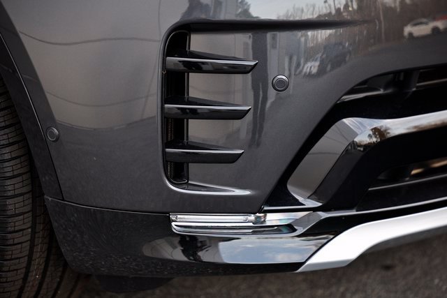 2026 Land Rover Discovery Gemini Edition - Photo 17