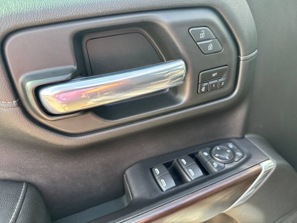 2020 GMC Sierra 1500 SLT - Photo 18
