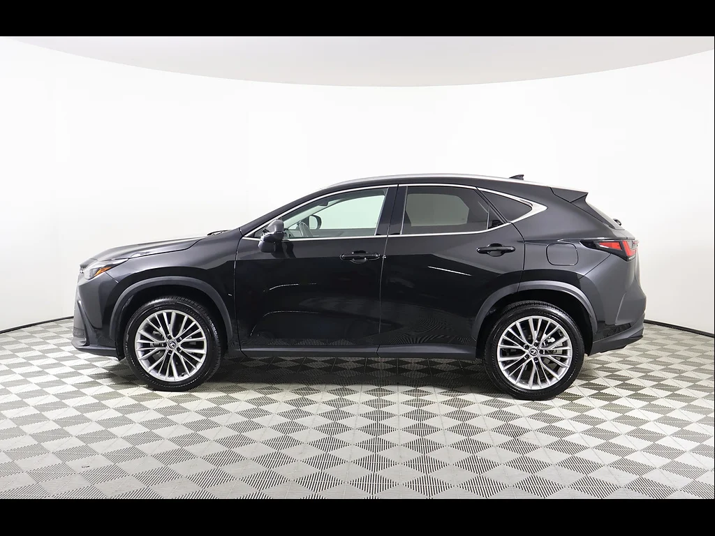 Certified Used 2025 CAVIAR Lexus Premium image 3