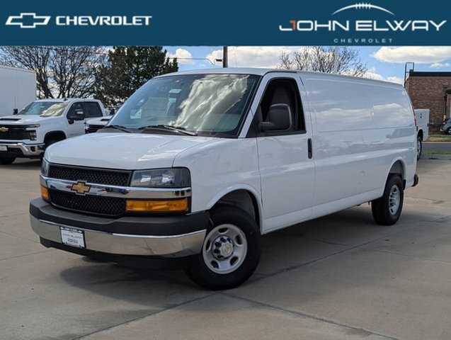 2026 Chevrolet Express Cargo WT