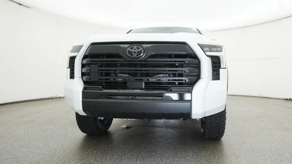 New 2026 Wind Chill Pearl Toyota Limited image 29