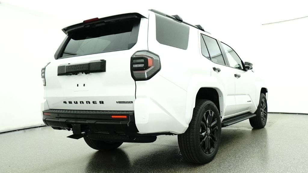 New 2026 Wind Chill Pearl Toyota Platinum image 4