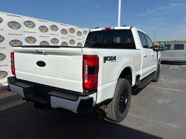 New 2026 Oxford White Ford Lariat image 4