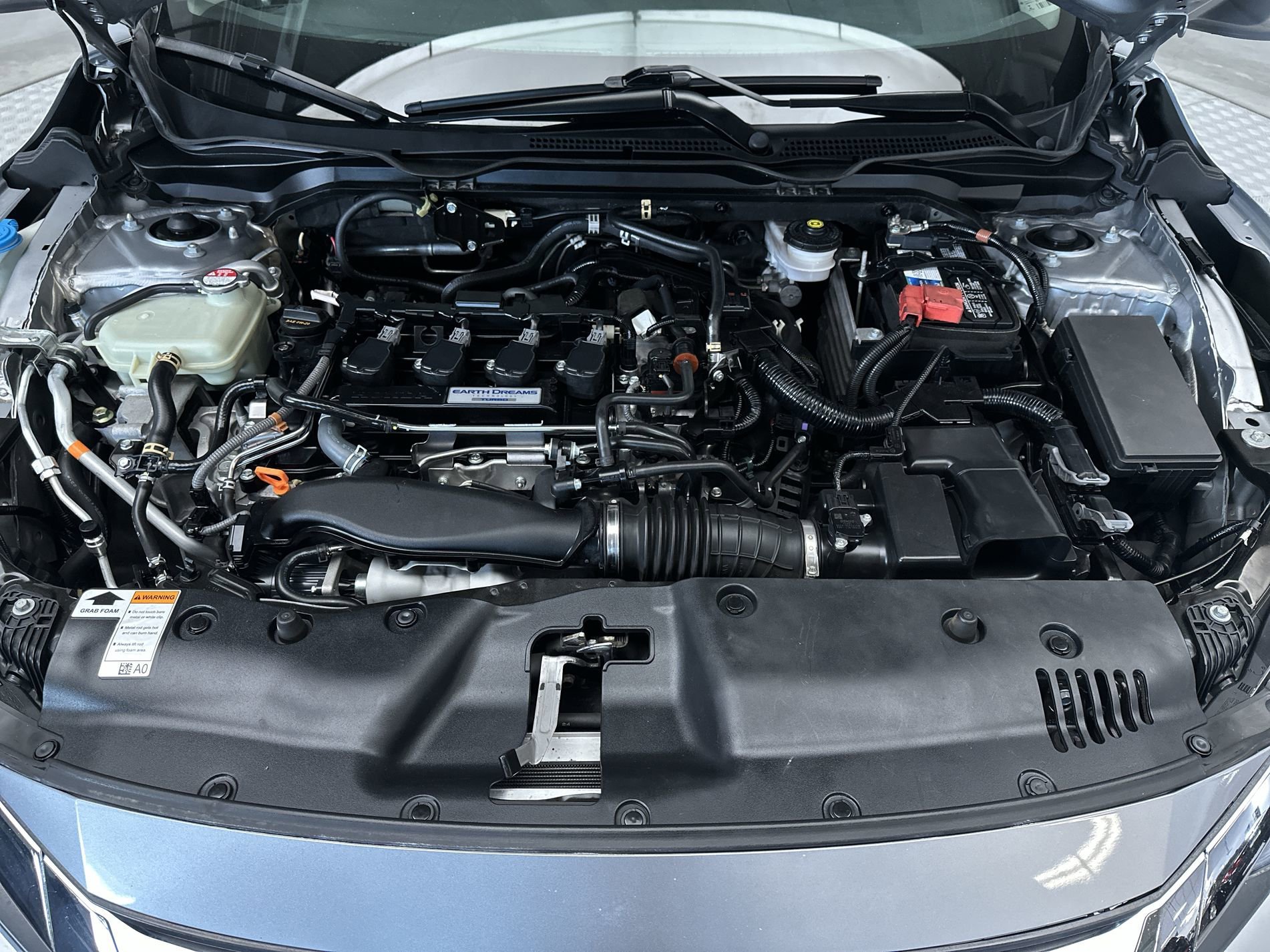 Used 2018 Lunar Silver Metallic Honda EX-T image 27