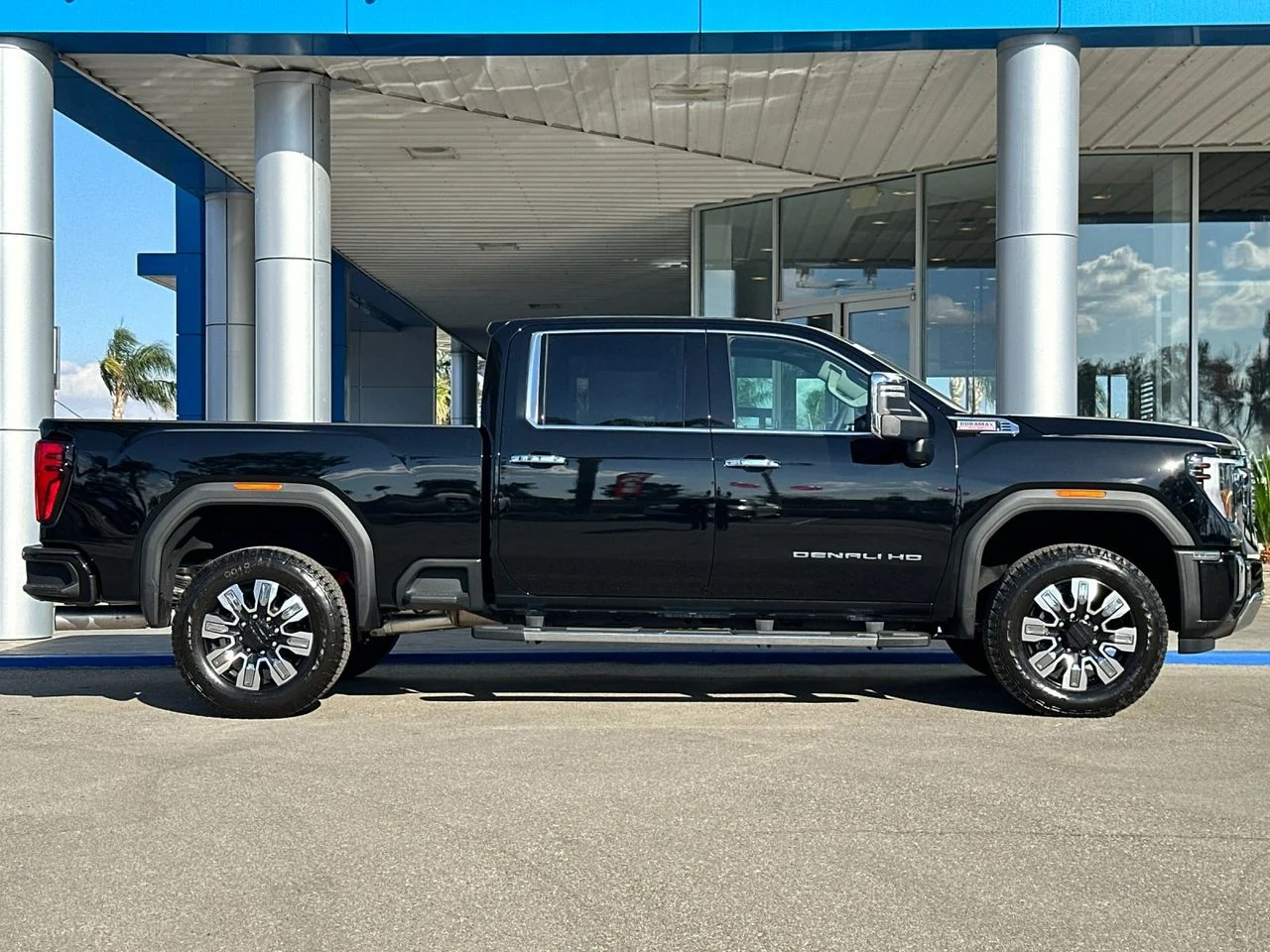 2026 GMC Sierra 2500HD Denali - Photo 43