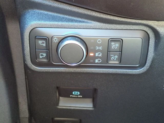 Used 2021 White Ford Outer Banks image 21