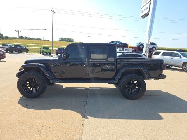 Certified Used 2023 Black Clearcoat Jeep High Altitude image 4