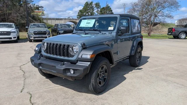 2026 Jeep Wrangler Sport's photo