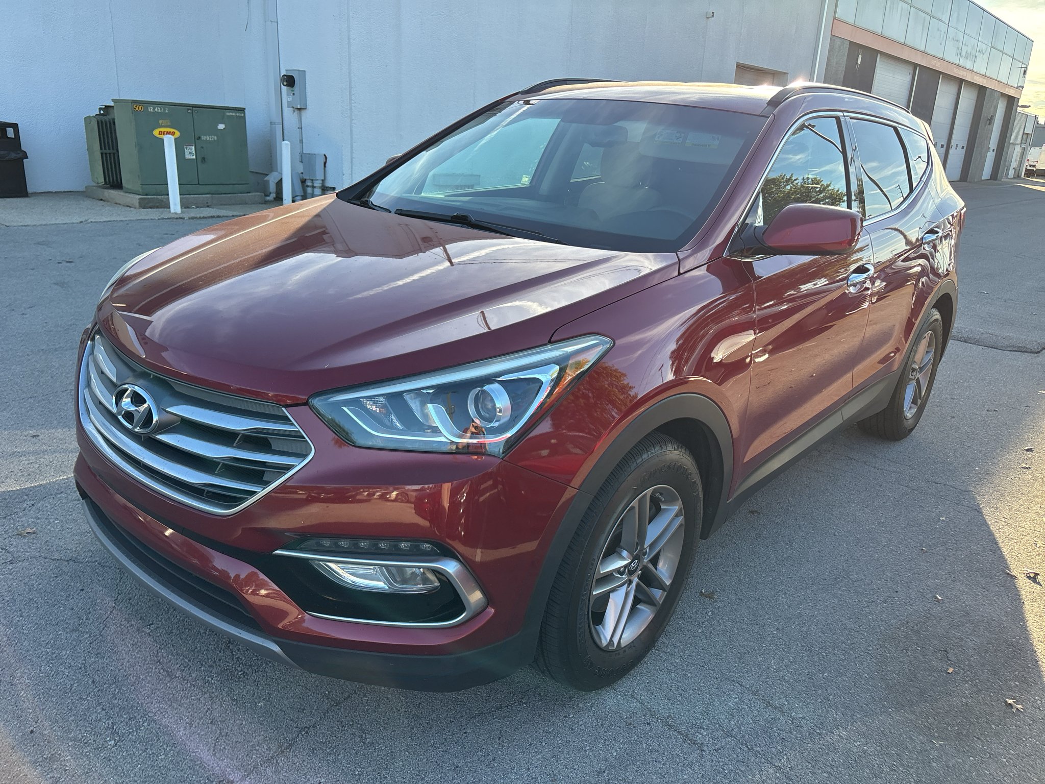 Used 2017 Serrano Red Hyundai 2.4L image 2