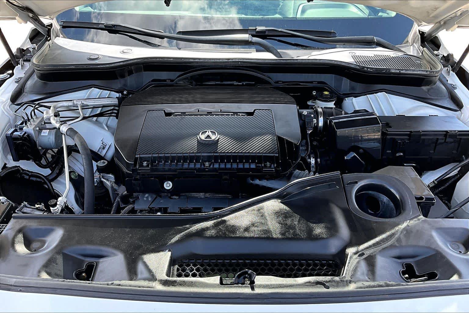 Used 2022 Platinum White Pearl Acura  image 32