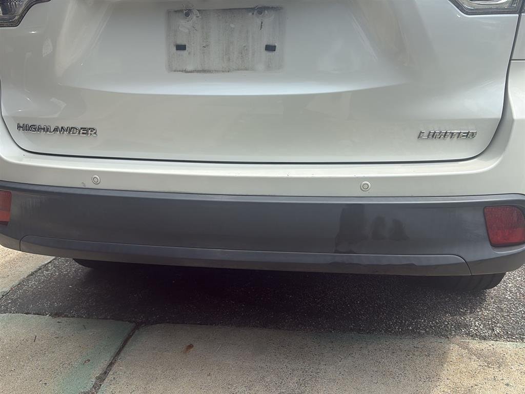 Used 2014 WHITE TOYOTA  image 15