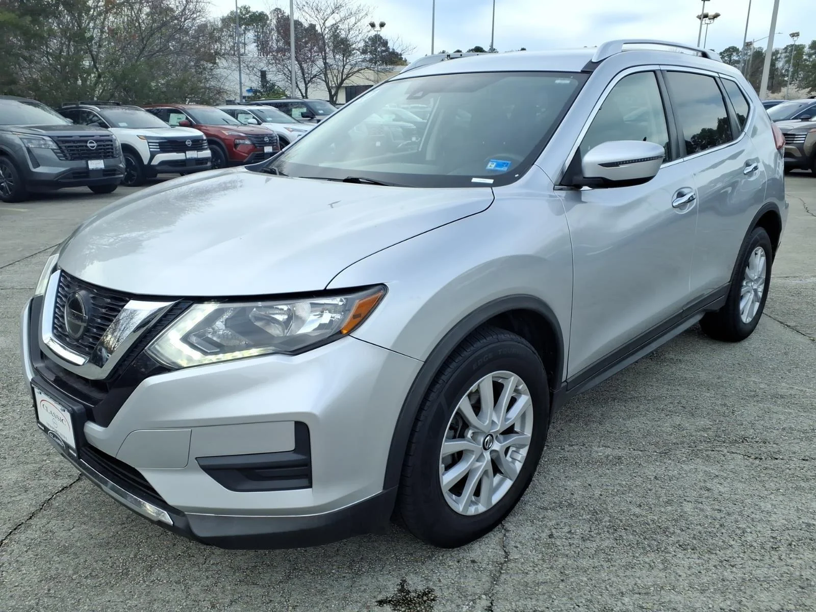 2020 Nissan Rogue SV