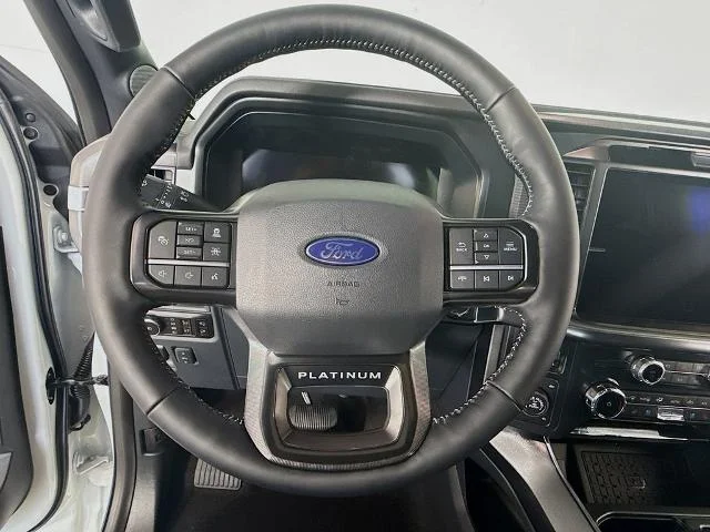 New 2026 Star White Metallic Tri-Coat Ford Platinum® image 45