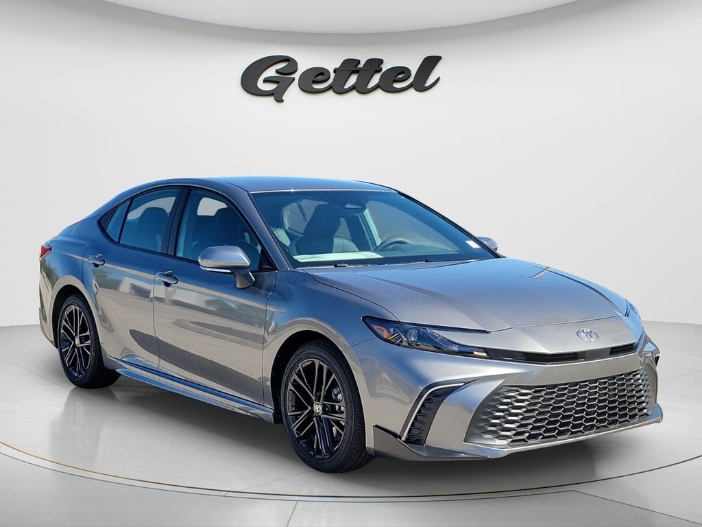 Used 2026  Toyota SE image 2
