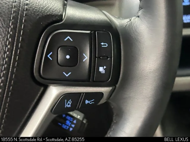Used 2019 White Toyota Limited image 29