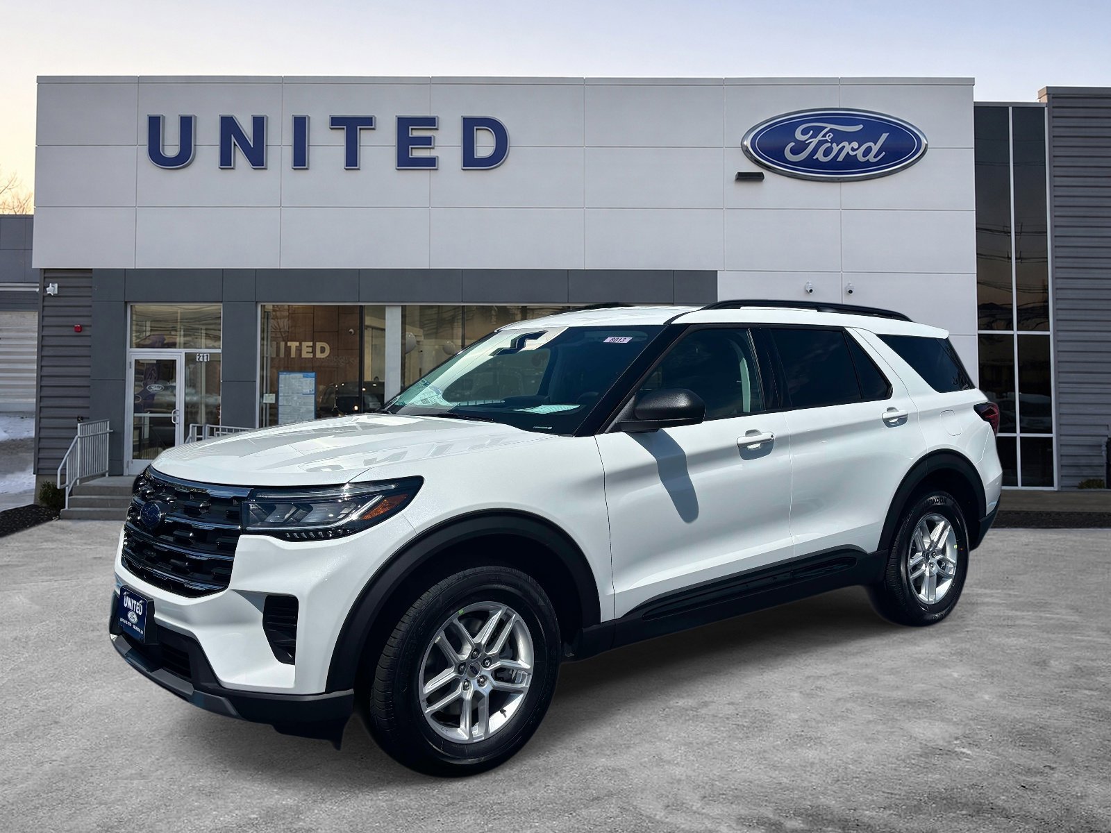 2026 Ford Explorer Active 4WD's photo