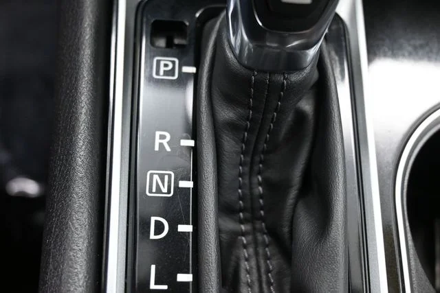 Used 2024 Gray Nissan 2.5 SV image 25