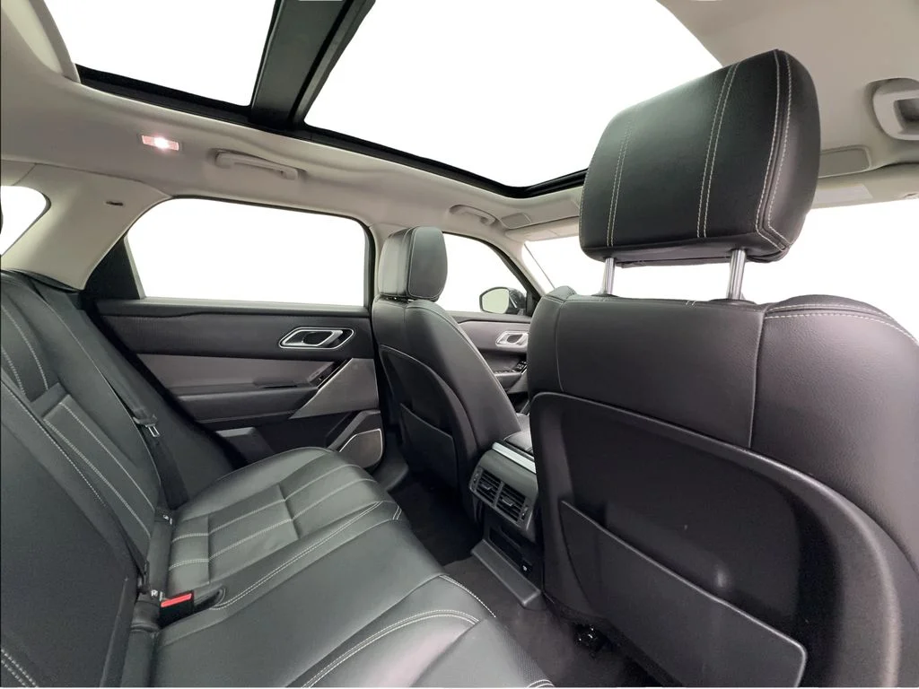 Used 2021 Black Land Rover S image 26