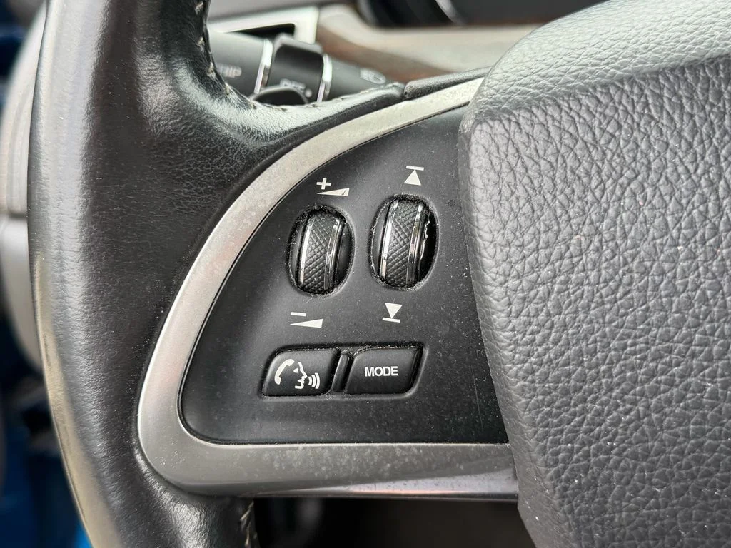 Used 2013 Blue Jaguar Base image 24