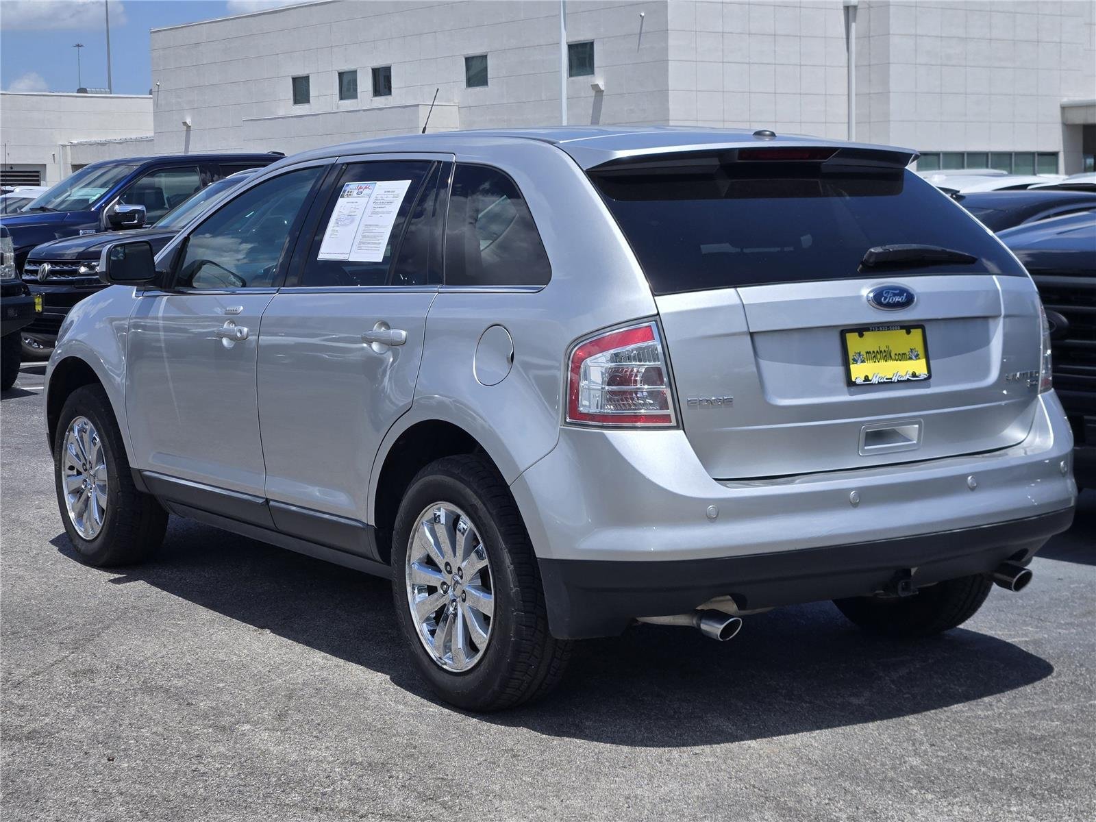 Used 2010 Ingot Silver Metallic Ford Limited image 6