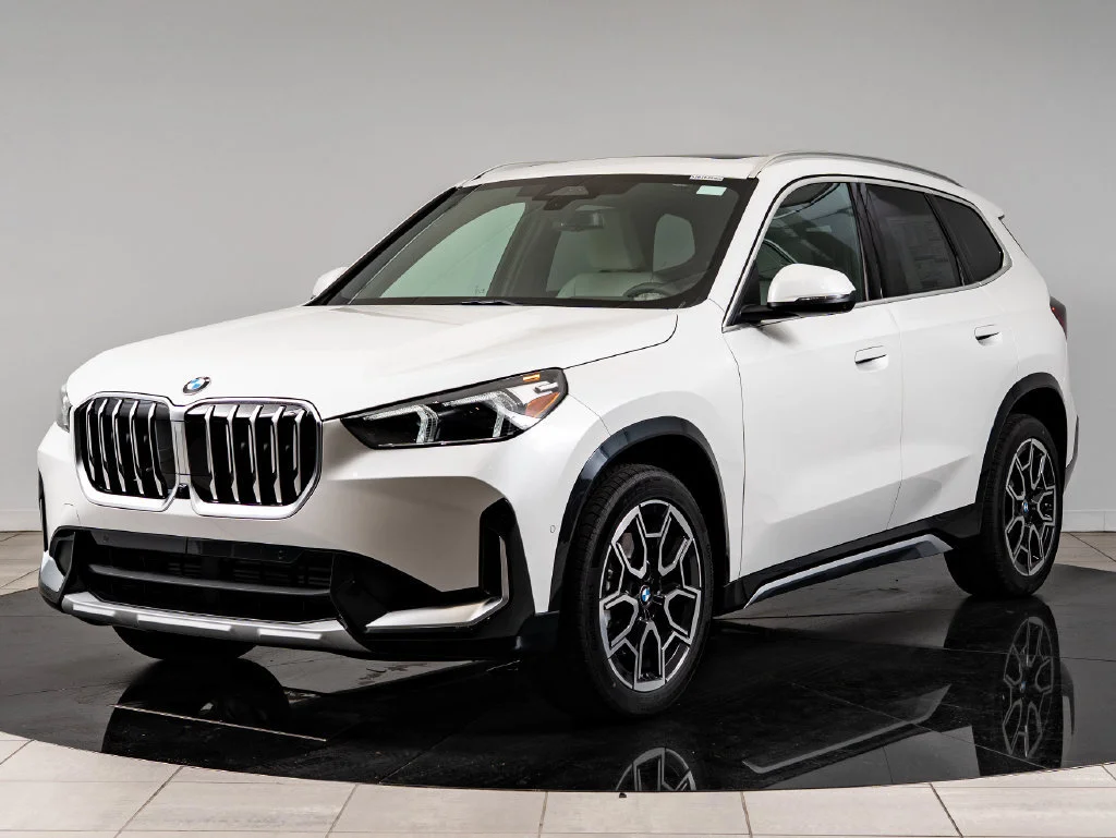 2026 BMW X1 28i