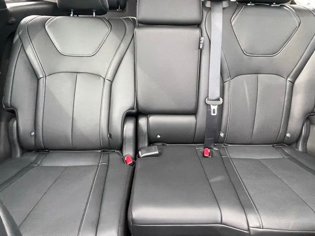 Certified Used 2026 Gray INFINITI LUXE image 23