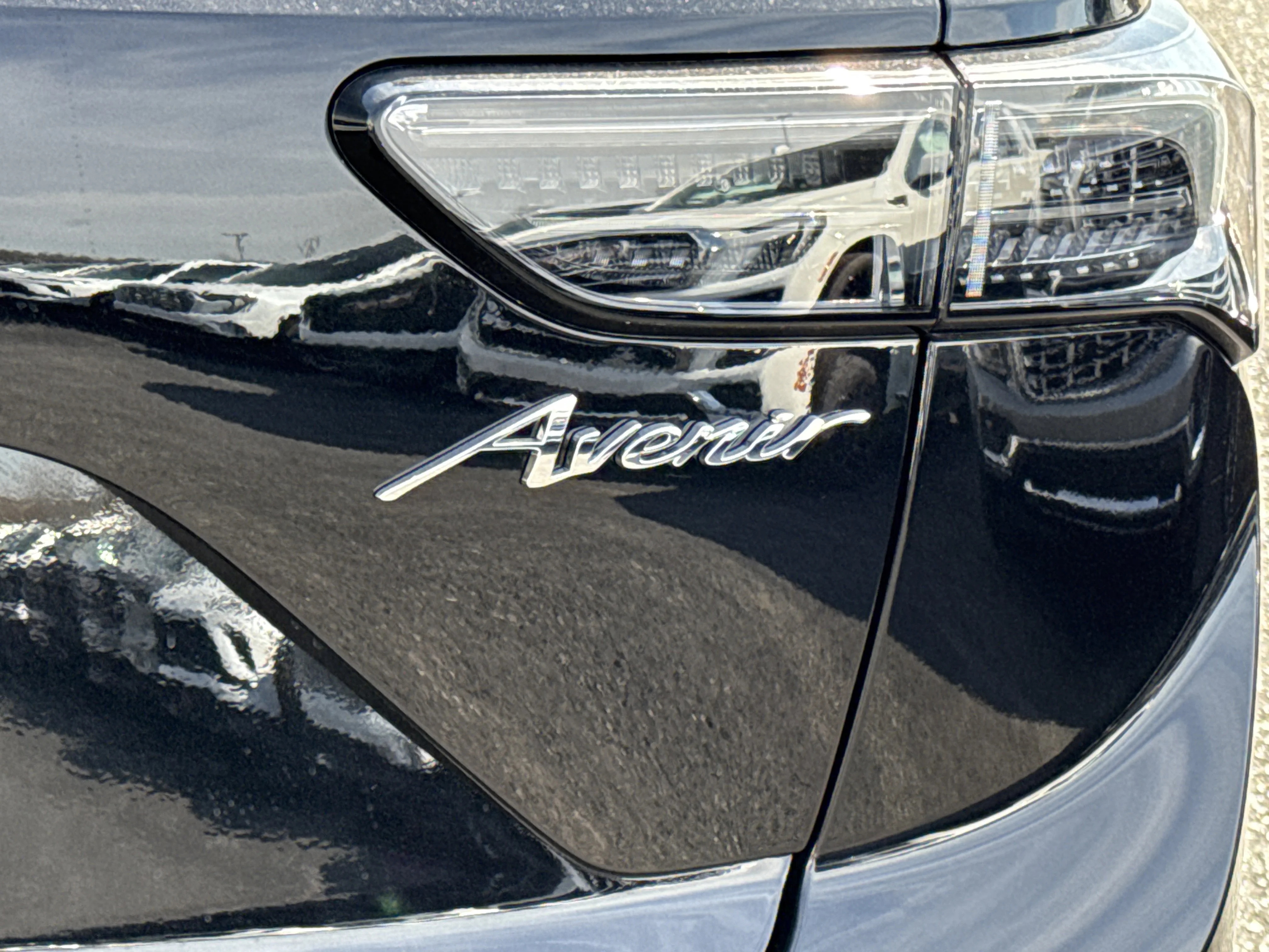 New 2026 Ebony Twilight Metallic Buick Avenir AWD image 10