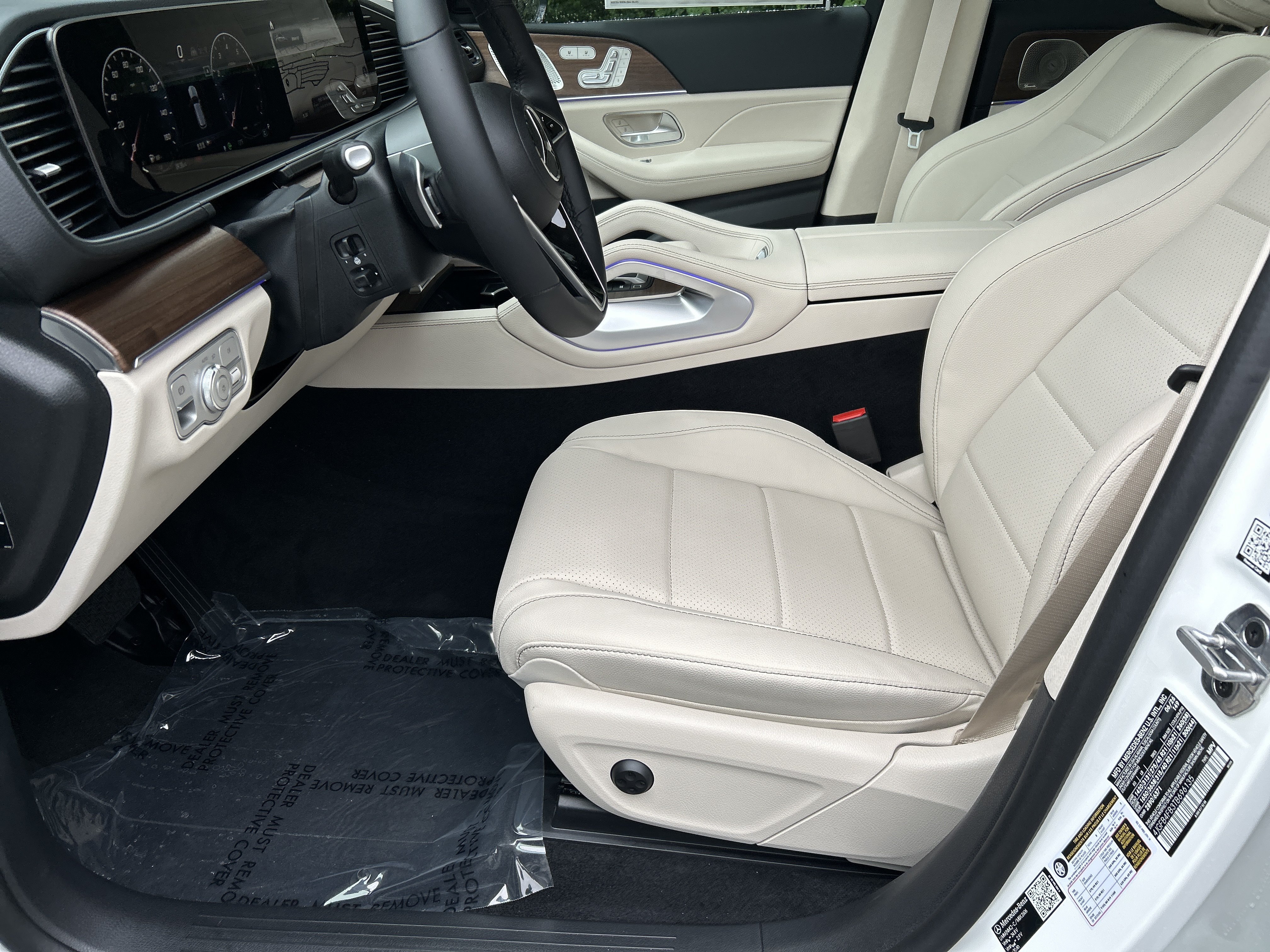 New 2026 Polar White Mercedes-Benz GLE 350 4MATIC® SUV image 18