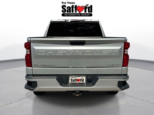Used 2022 Silver Chevrolet Custom image 8