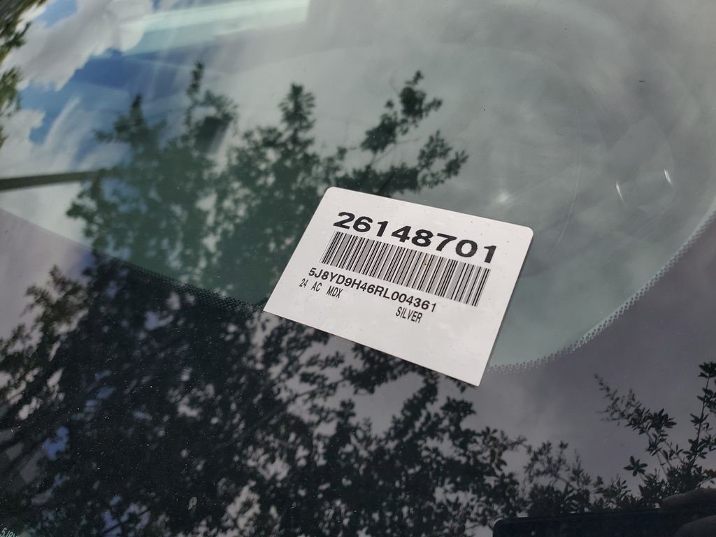 Used 2024 Silver Acura Technology image 4
