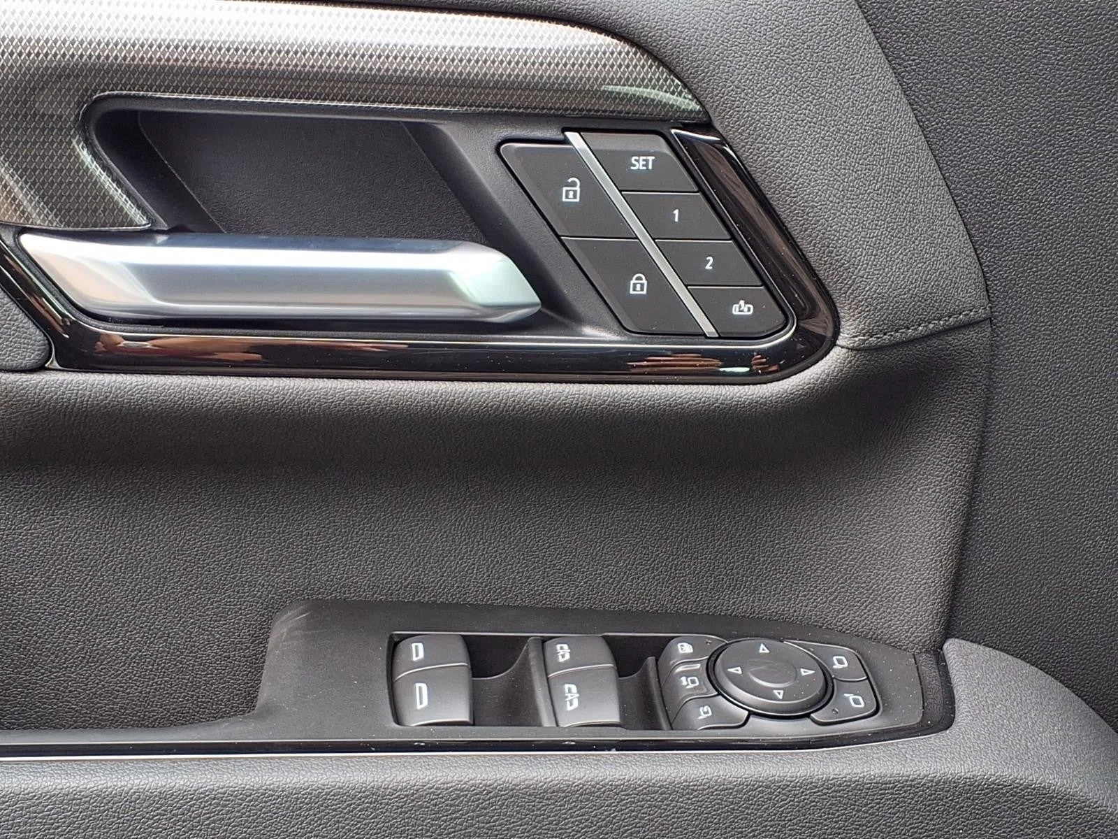 2026 GMC Sierra 2500HD AT4 - Photo 70