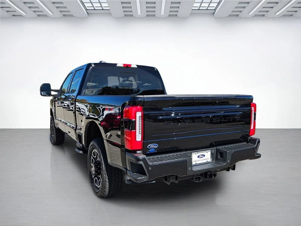 2026 Ford F-350 Super Duty Platinum - Photo 7