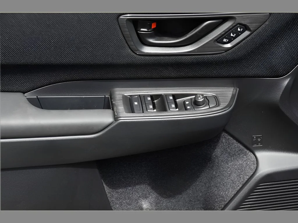 New 2026 ICE SILVER METALLIC Subaru Limited image 25