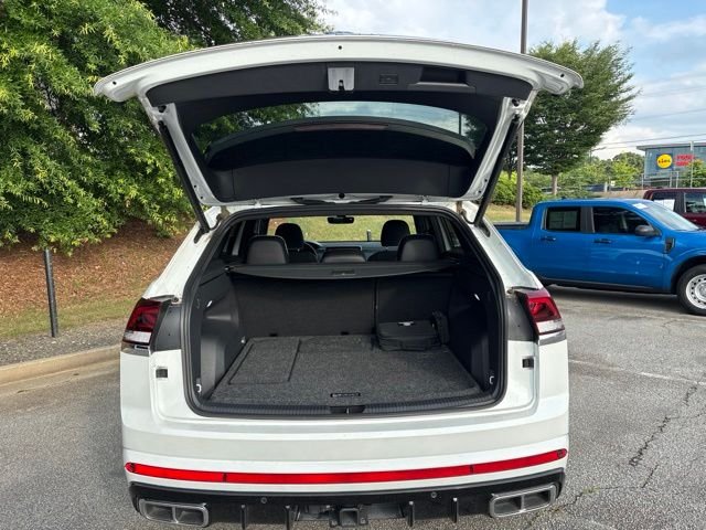 Used 2025 White Volkswagen 2.0T SEL Premium R-Line image 18