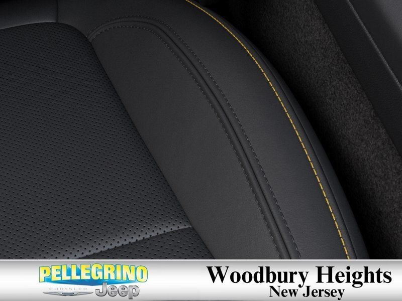 New 2026 High Gloss Black Exterior Paint Jeep  image 20