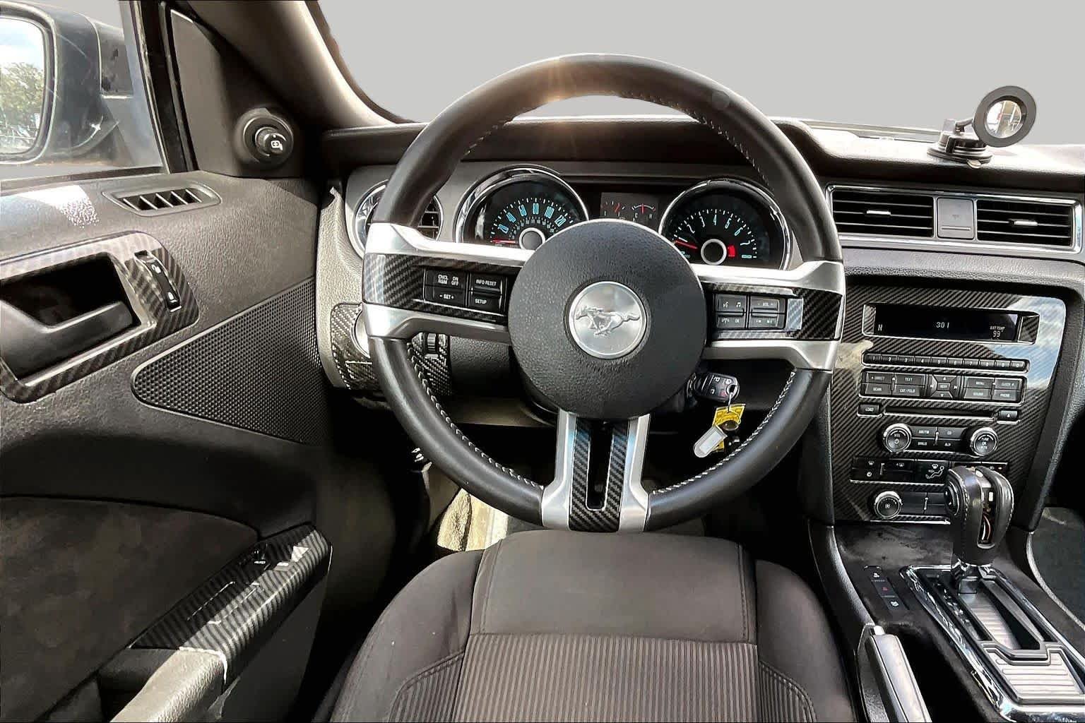 Used 2014 Sterling Gray Metallic Ford V6 image 6
