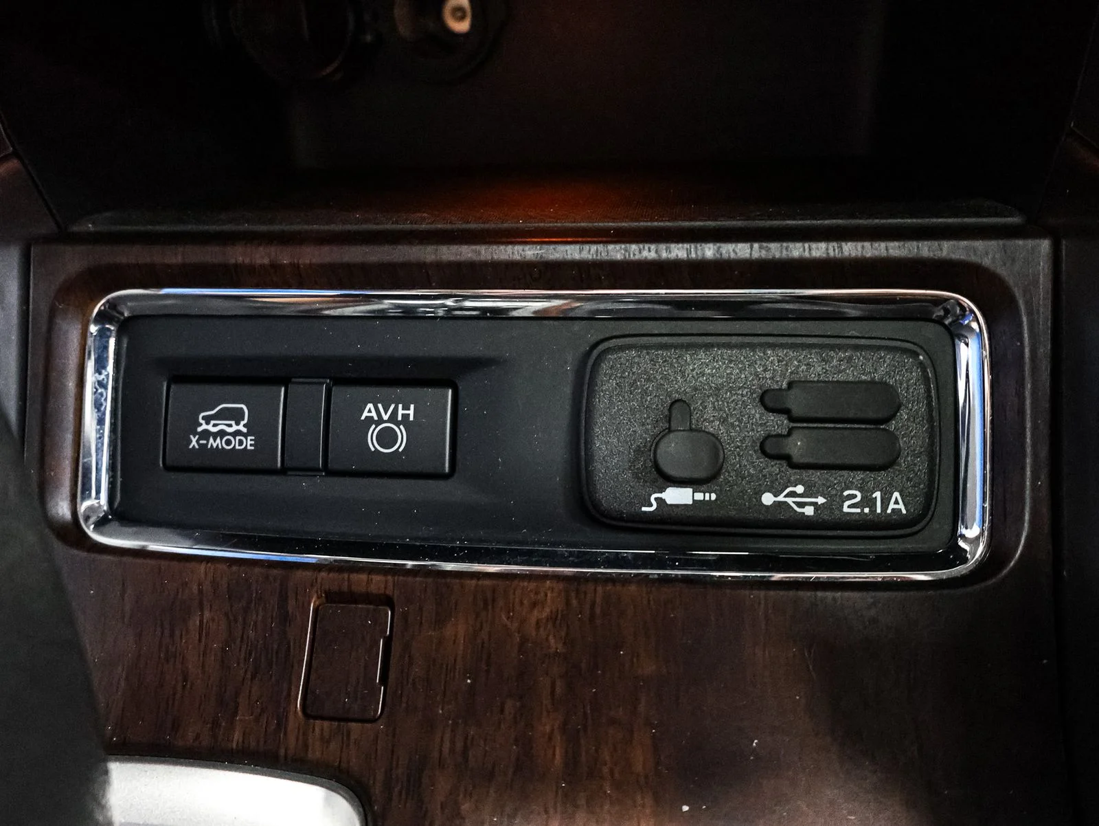 Used 2020 Cinnamon Subaru Touring image 31
