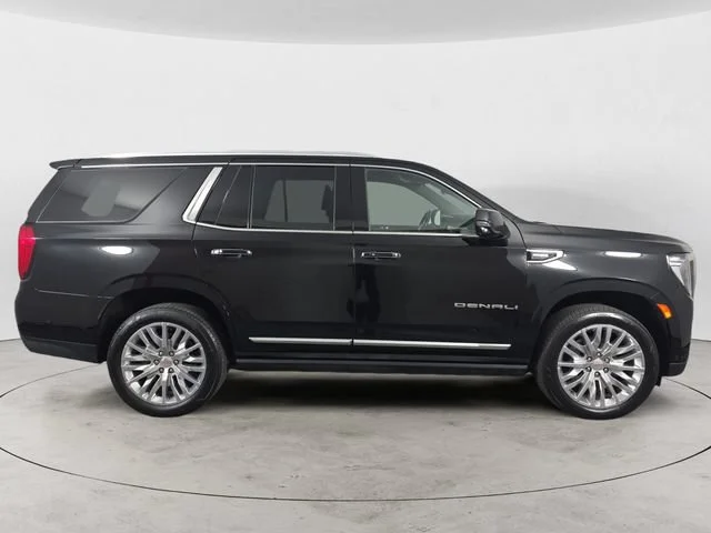Used 2023 Onyx Black GMC Denali image 6
